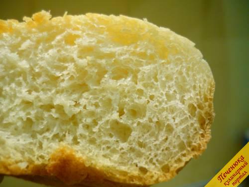 7) Очень вкусным хлебушек получается, если посыпать его поверхность перед выпечкой сухим или свежим розмарином. 